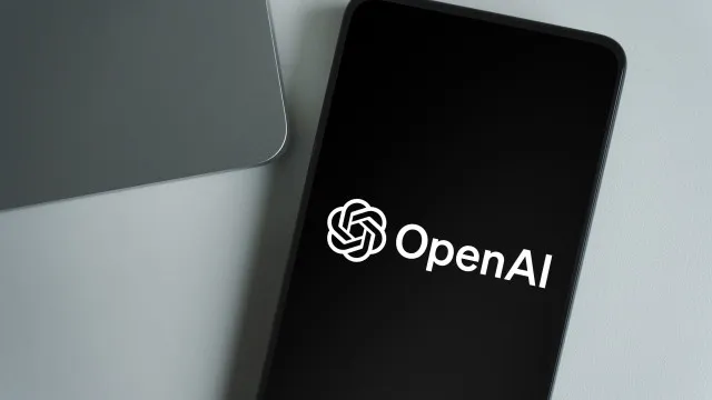 OpenAI pode lançar primeiro telemóvel com IA em 2027