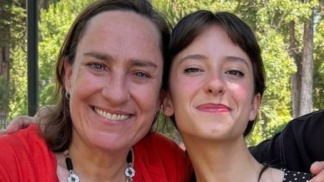 Maria Rueff orgulhosa de conquista da filha: