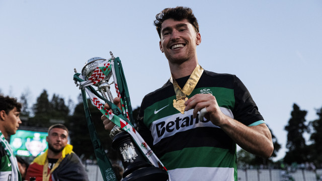 Israel define futuro no Sporting após estar na 'sombra' de Rui Silva