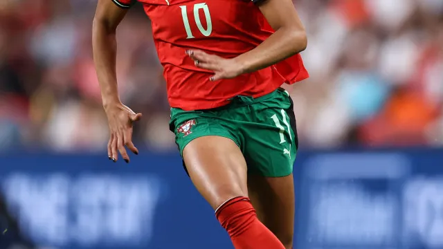 
                    Oficial: Jéssica Silva reforça equipa feminina do Galatasaray
                