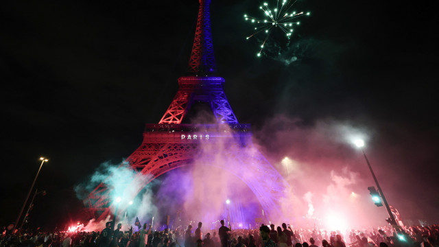 Paris em ebulição. PSG conquistou Liga dos Campeões e gerou-se o caos