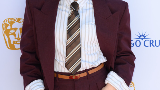 Jessie J cancela concertos devido a nova cirurgia contra o cancro