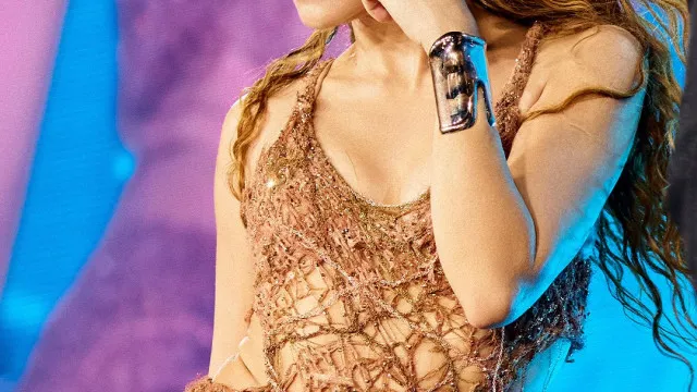
                    Shakira escreve carta aberta sobre a separação e a vida profissional
                