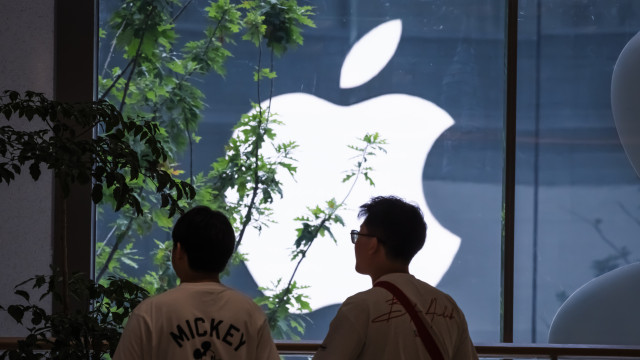 Primeiro iPhone dobrável incluirá tecnologia 'abandonada' pela Apple