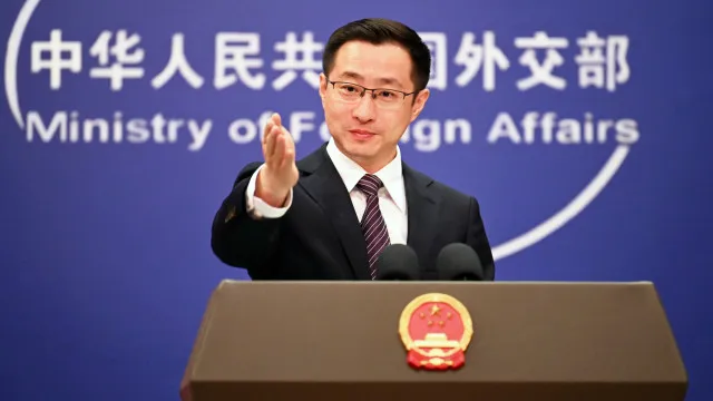 
                    Pequim confirma ataque sem vítimas a petroleiro com tripulação chinesa
                
