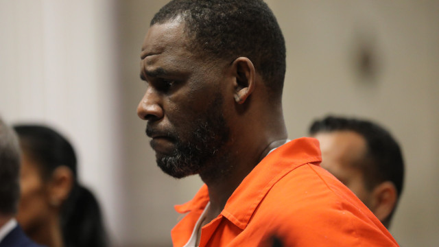 R. Kelly hospitalizado de emergência após sofrer overdose na prisão
