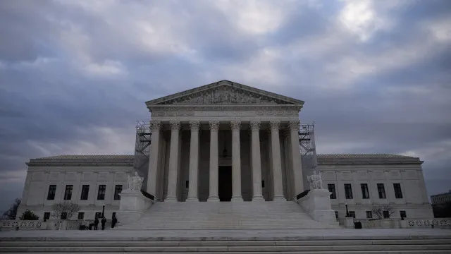 
                    Supremo ouvirá pré-escolas religiosas que contestam exclusão de programa
                