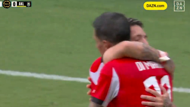 Foi assim que Di María marcou o golo do Benfica diante do Auckland