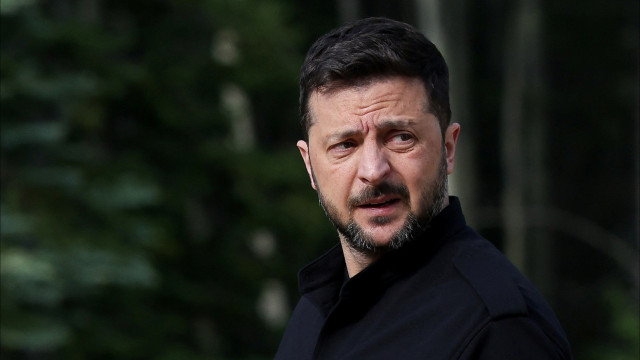 Zelensky anuncia reunião com aliados europeus na próxima semana