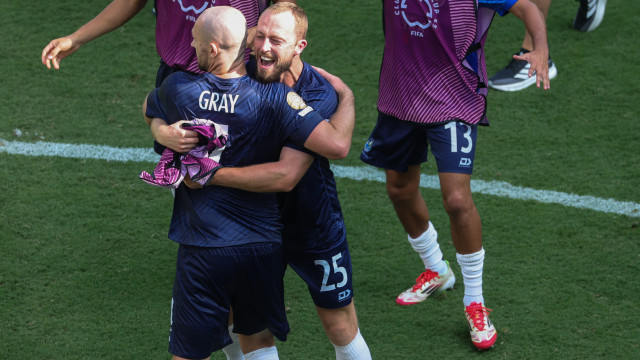 Boca eliminado na festa do Auckland City e do professor Gray