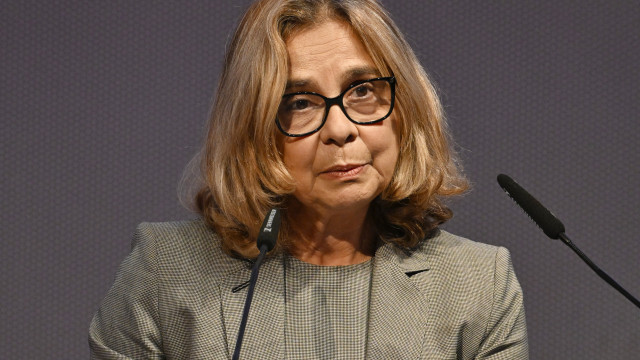 CPI ou saída da ministra: Que pedem partidos após morte em greve do INEM?
