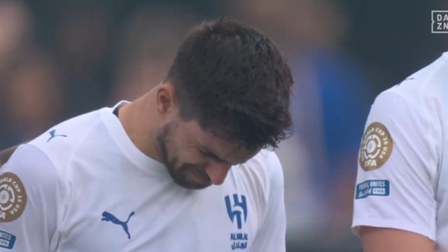 De partir o coração: Rúben Neves e Cancelo em lágrimas por Diogo Jota