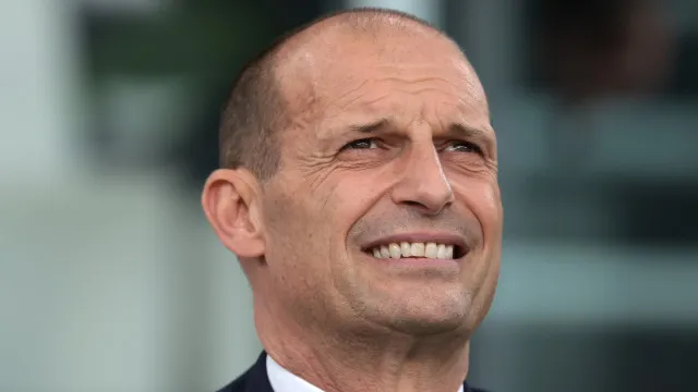 Oficial: Allegri é o novo treinador do Napoli