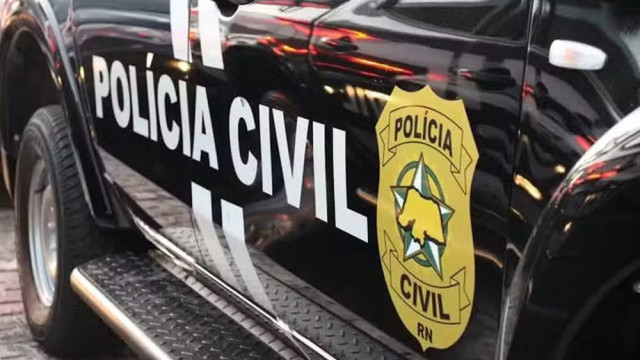 Mãe e padrasto são presos suspeitos da morte de criança de 2 anos no Rio