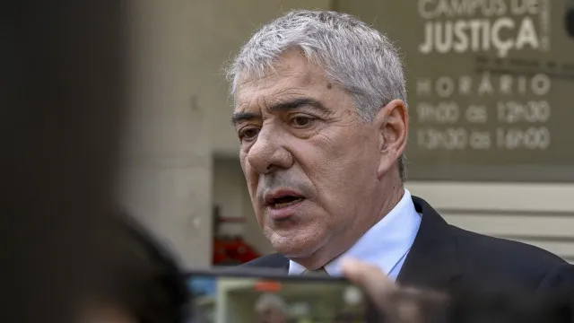 
                    José Sócrates fala em 
