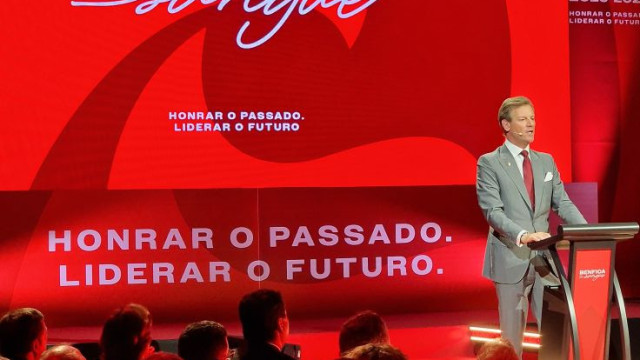 Martim Mayer apresenta candidatura ao Benfica: 