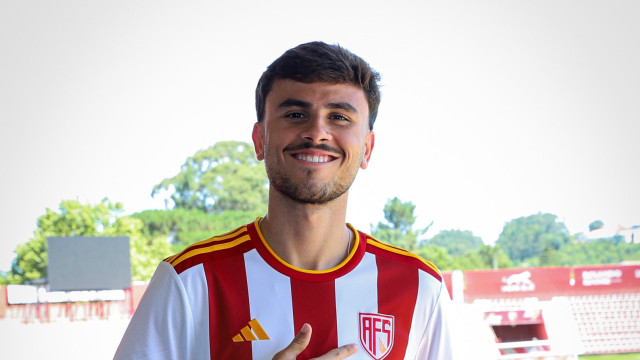 Oficial: AVS anuncia Pedro Lima, internacional jovem do Brasil