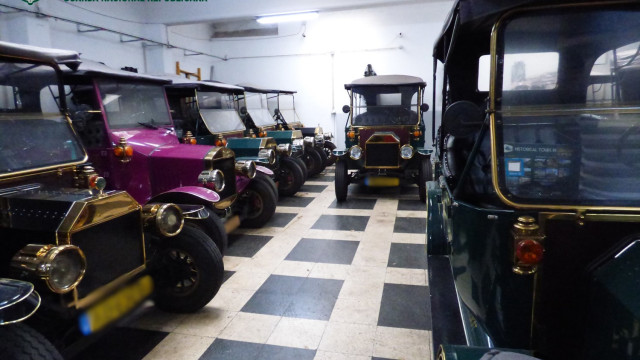 Tuk-tuk apreendidos em Sintra e Lisboa por 