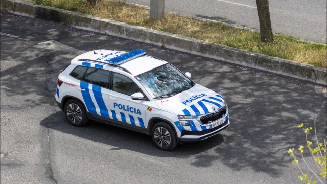 Jovem de 16 anos baleado após sair de festa em Corroios