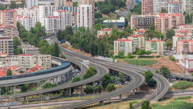 
                    Odivelas avança com legalização de três bairros em zona de encosta
                