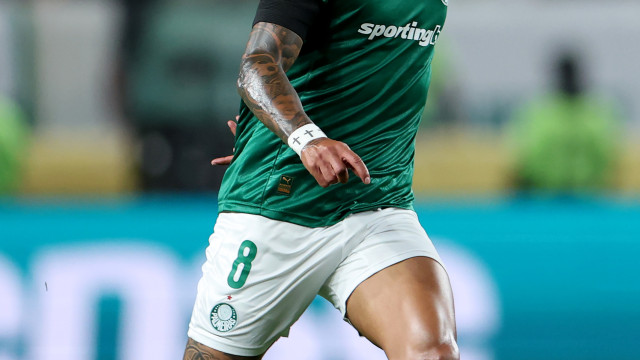Mais um sinal. Richard Ríos de fora do jogo do Palmeiras