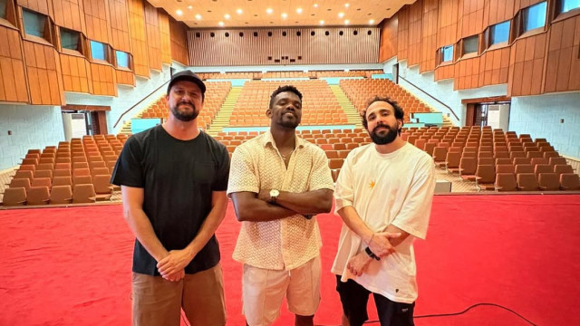 Humoristas negam ter tentado entrar em Moçambique com visto de turista