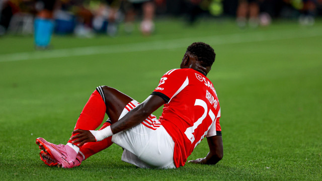 Benfica confirma. Bruma sofre lesão grave, é operado e tem época em risco