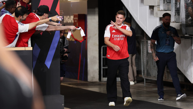 Penálti safa Arsenal já a 'salivar' por Gyokeres