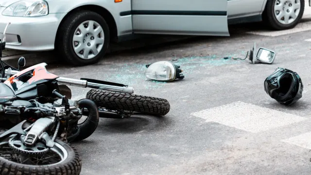 
                    Condutor foge (e apresenta-se na PSP) após colisão que matou motociclista
                