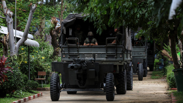 Tailândia acusou o Camboja de violar espaço aéreo com 250 drones