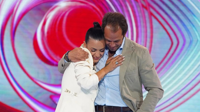 Luíza Abreu partilha novo retrato com Moura Caetano: 