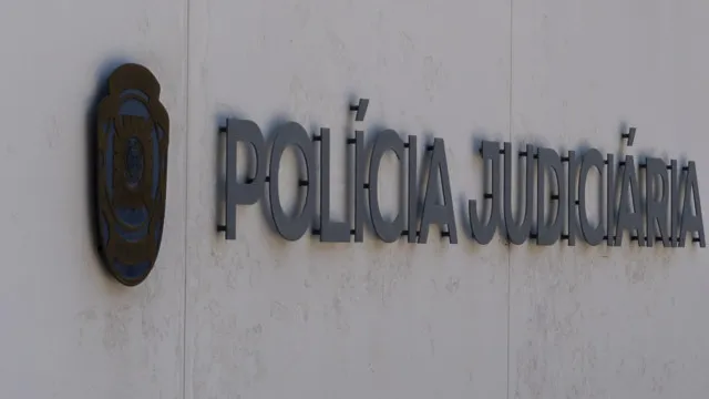 
                    Gestor de empresas procurado pelas autoridades suecas detido em Cascais
                