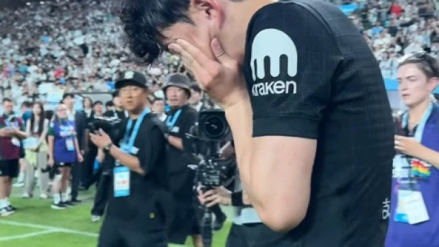 Fim de uma era. Son despediu-se do Tottenham e foi atirado ao ar