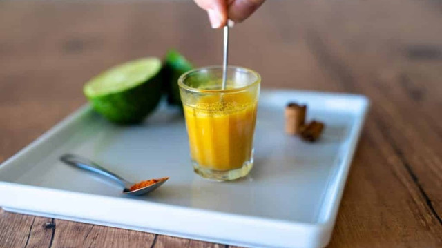 Nutricionista revela a verdade sobre o hábito do 'Shot da Imunidade'