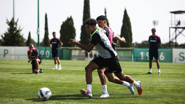 Sporting começa a preparar estreia na I Liga com duas 'dores de cabeça'