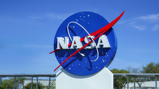 NASA revela plano para construir reator nuclear na Lua