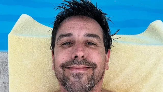 
                    Ana Marques assinala aniversário de Manuel Marques: 