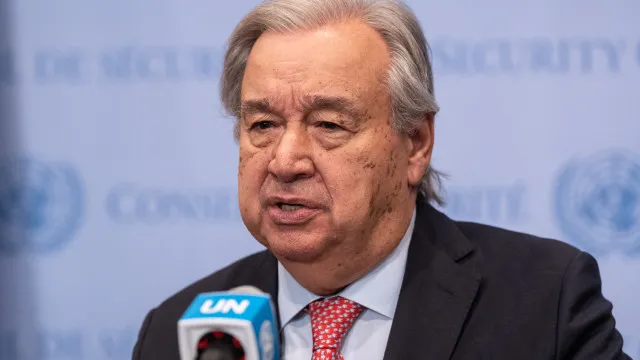 
                    Guterres pede que responsáveis por atentado na Síria enfrentem a justiça
                
