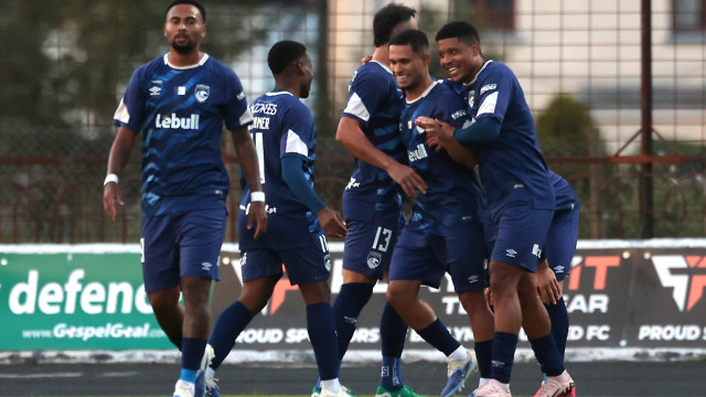 De 3 em 3... Santa Clara alimenta sonho europeu com vitória ante o Larne