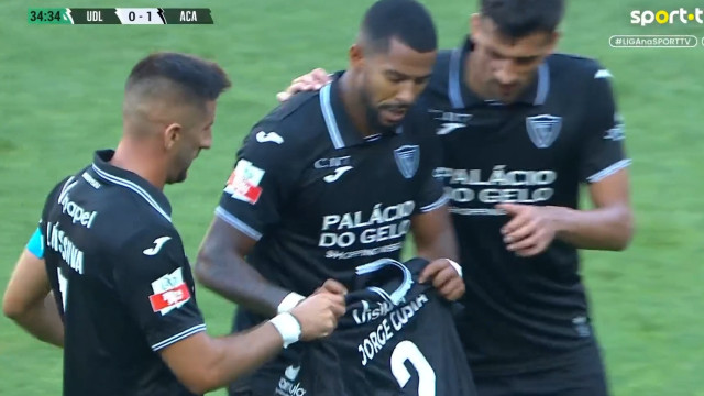 André Clóvis marca em Leiria e dedica golo a Jorge Costa