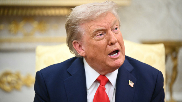 Trump interrompeu encontro com líderes europeus para falar com Putin