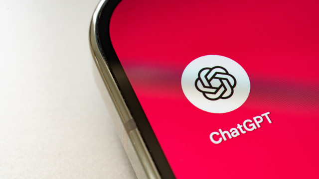 Quase morreu por seguir conselhos do ChatGPT. OpenAI processada