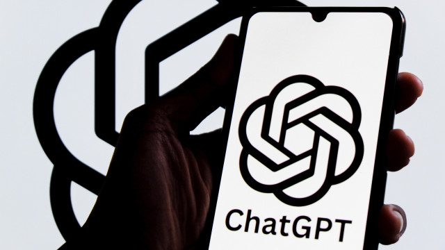 OpenAI anuncia alterações ao ChatGPT depois de morte de adolescente