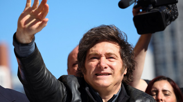 Argentina renova parte do Congresso em eleições que definem futuro de Milei