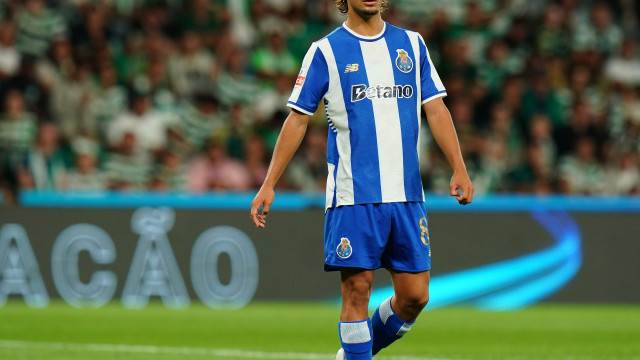 Rodrigo Mora convence no Clássico: 
