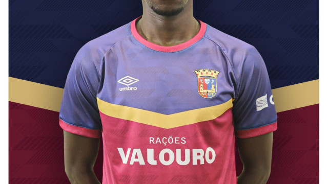 Oficial: Musa Drammeh reforça ataque da Torreense
