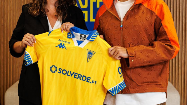 Oficial: Dupla reforça Estoril Praia no último dia de mercado