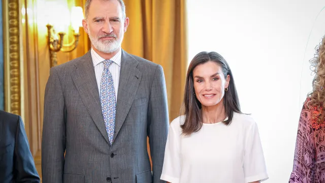 Sismo. Felipe VI e Letizia deixam mensagem de apoio ao povo da ColÃ'mbia