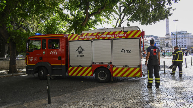 Identificadas nacionalidades de oito vítimas mortais (5 são portugueses)