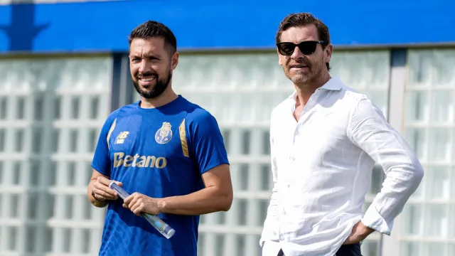 'Novo FC Porto' ganha forma. As conclusões da reunião entre Farioli e AVB